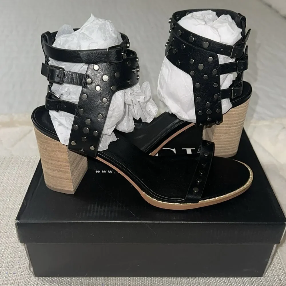 VICI 10 Celeste Black Metallic Studded Block Heel Strappy Multi Buckle Sandal - Picture 4 of 13